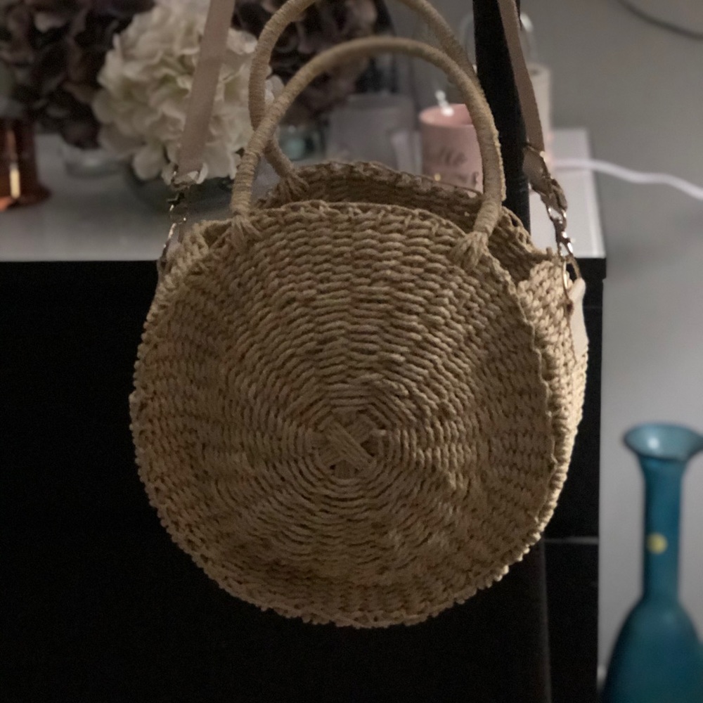 Gap Woven Straw Round bag